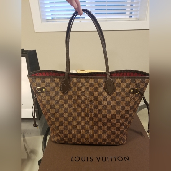 ❌‼️SOLD‼️❌ - 💯Authentic LV Neverfull MM - Damier Ebene - Picture 9 of 15